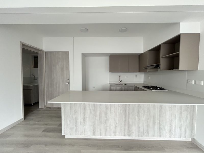 APARTAMENTO EN VENTA UBICADO EN EL POBLADO SECTOR CIUDAD DEL RIO - 7