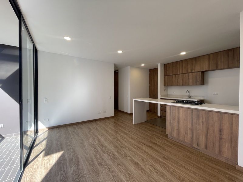 APARTAMENTO EN VENTA UBICADO EN ENVIGADO SECTOR EL TRIANON - 2