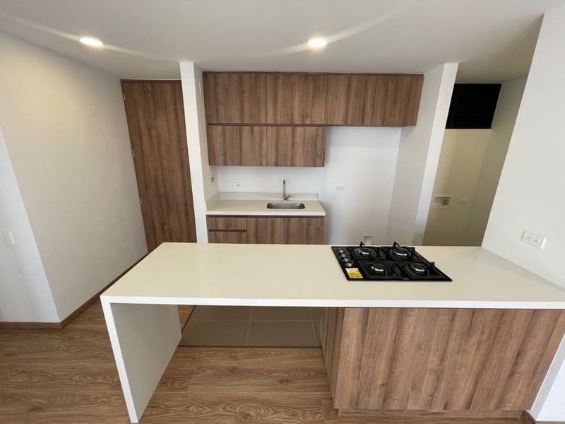 APARTAMENTO EN VENTA UBICADO EN ENVIGADO SECTOR EL TRIANON - 7