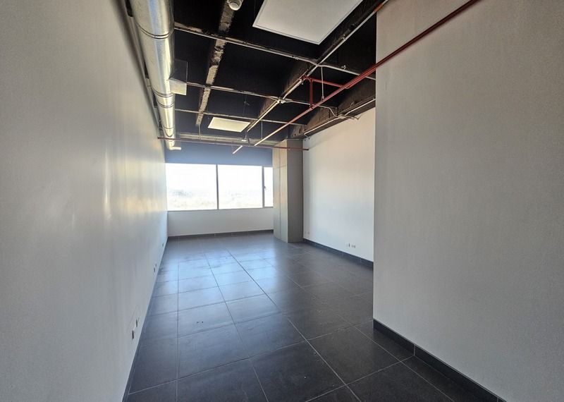 OFICINA EN ARRIENDO UBICADA EN EL POBLADO SECTOR LAS PALMAS - 3