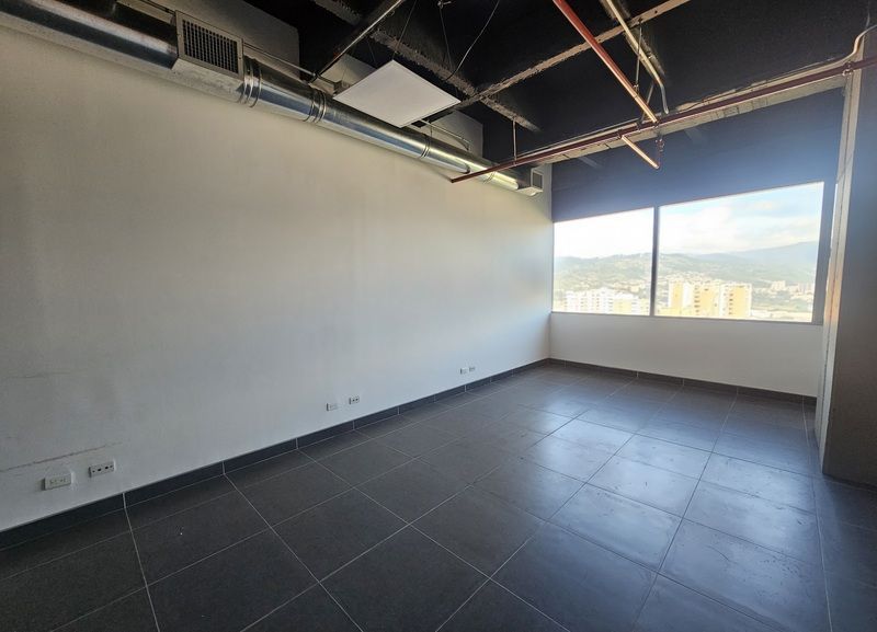 OFICINA EN ARRIENDO UBICADA EN EL POBLADO SECTOR LAS PALMAS - 5