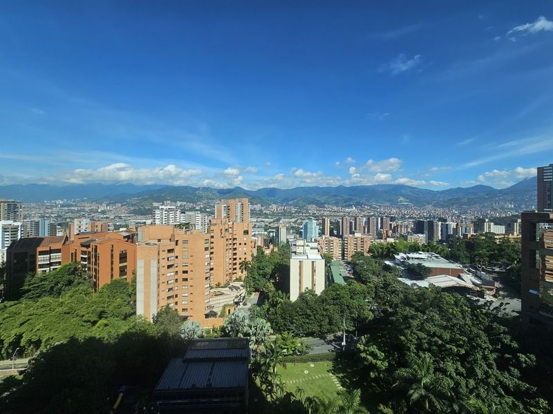 OFICINA EN ARRIENDO UBICADA EN EL POBLADO SECTOR LAS PALMAS - 7