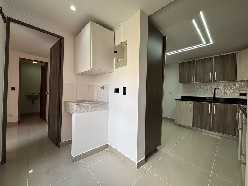 APARTAMENTO EN ARRIENDO UBICADO EN ENVIGADO SECTOR LOMA DEL ESMERALDAL - 18