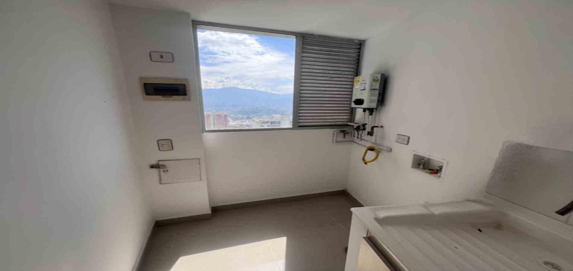 APARTAMENTO EN ARRIENDO UBICADO EN EL POBLADO SECTOR LOMA DEL INDIO - 13