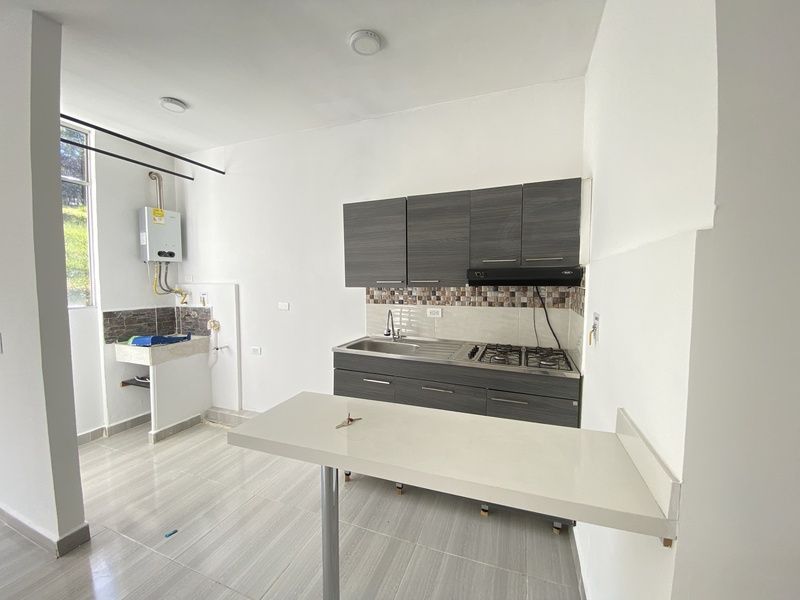 APARTAMENTO EN ARRIENDO UBICADO EN RIONEGRO SECTOR UCO - 4