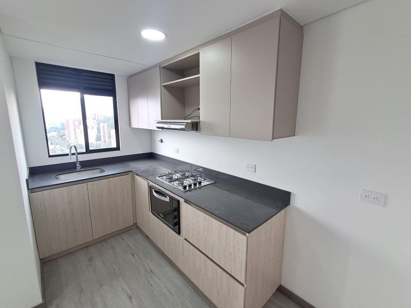 APARTAMENTO EN ARRIENDO UBICADO EN MEDELLIN SECTOR LAS PALMAS - 2