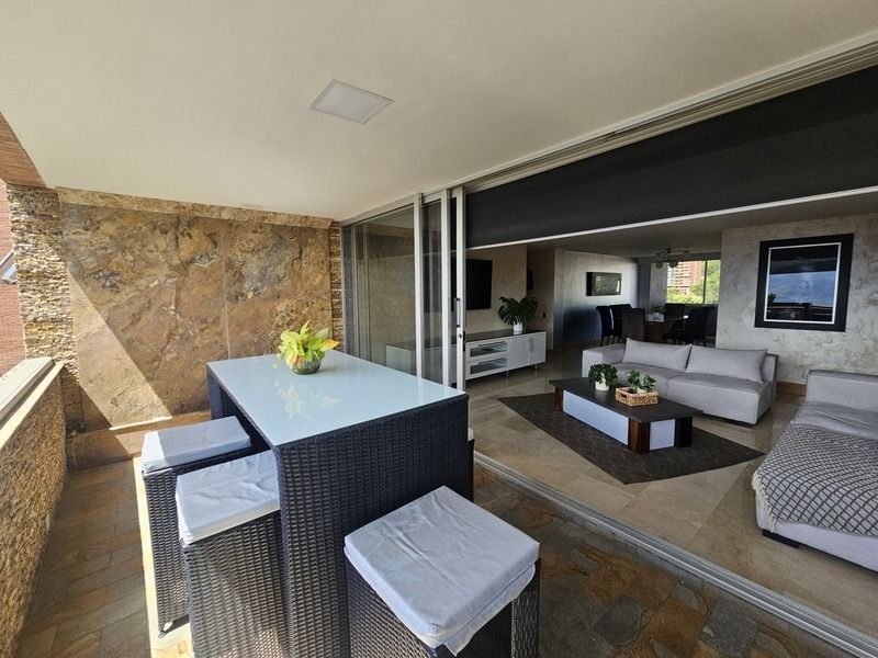 APARTAMENTO AMOBLADO EN ARRIENDO UBICADO EN EL POBLADO SECTOR EL TESORO - 26