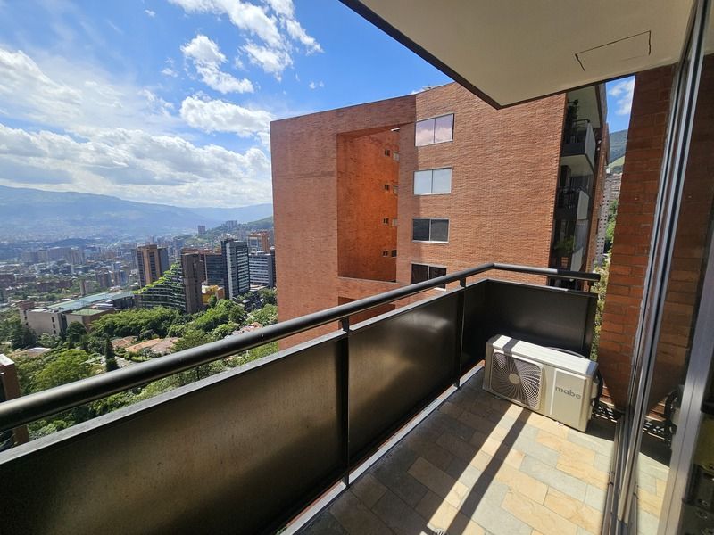 APARTAMENTO AMOBLADO EN ARRIENDO UBICADO EN EL POBLADO SECTOR EL TESORO - 28