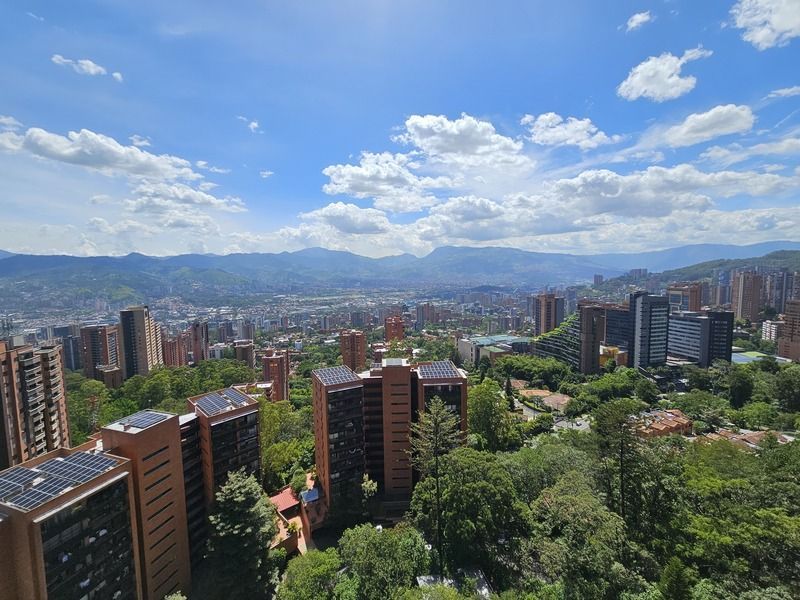 APARTAMENTO AMOBLADO EN ARRIENDO UBICADO EN EL POBLADO SECTOR EL TESORO - 30
