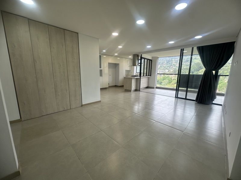APARTAMENTO EN ARRIENDO UBICADO EN ENVIGADO SECTOR LOMA DE LAS BRUJAS