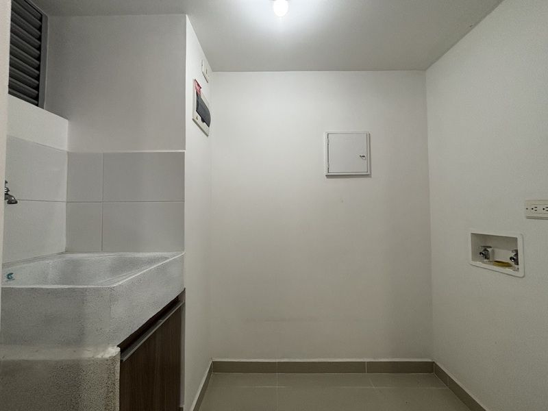 APARTAMENTO EN ARRIENDO UBICADO EN ENVIGADO SECTOR CAMINO VERDE - 11