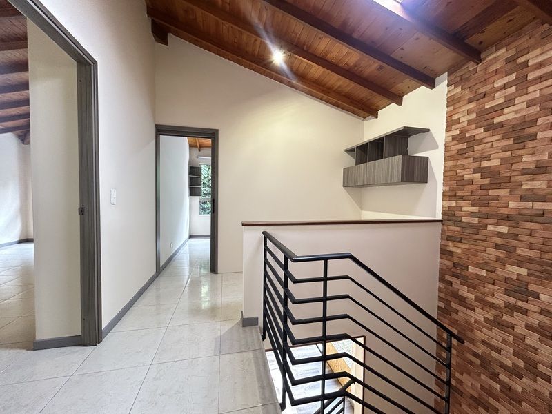 CASA EN ARRIENDO UBICADA EN ENVIGADO SECTOR TRES ESQUINAS - 6