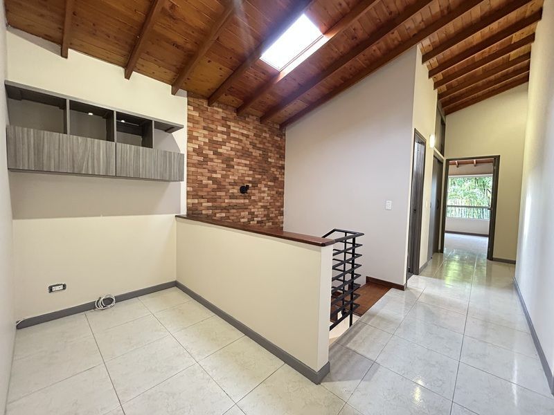 CASA EN ARRIENDO UBICADA EN ENVIGADO SECTOR TRES ESQUINAS - 8