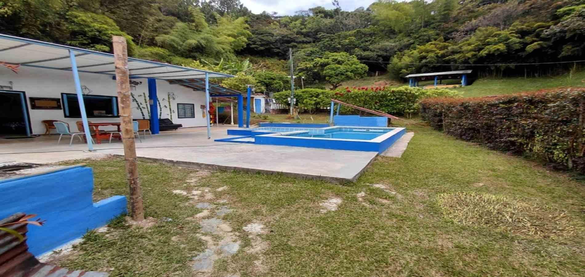 FINCA EN ARRIENDO UBICADA EN BARBOSA SECTOR VEREDA VALLECITOS - 8