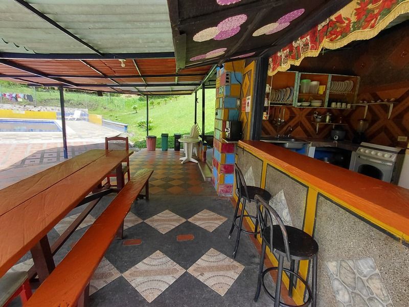 FINCA EN ARRIENDO UBICADA EN BARBOSA SECTOR VEREDA VALLECITOS - 4