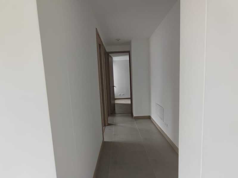 APARTAMENTO EN ARRIENDO UBICADO EN MEDELLIN SECTOR CALAZAN PARTE ALTA - 4