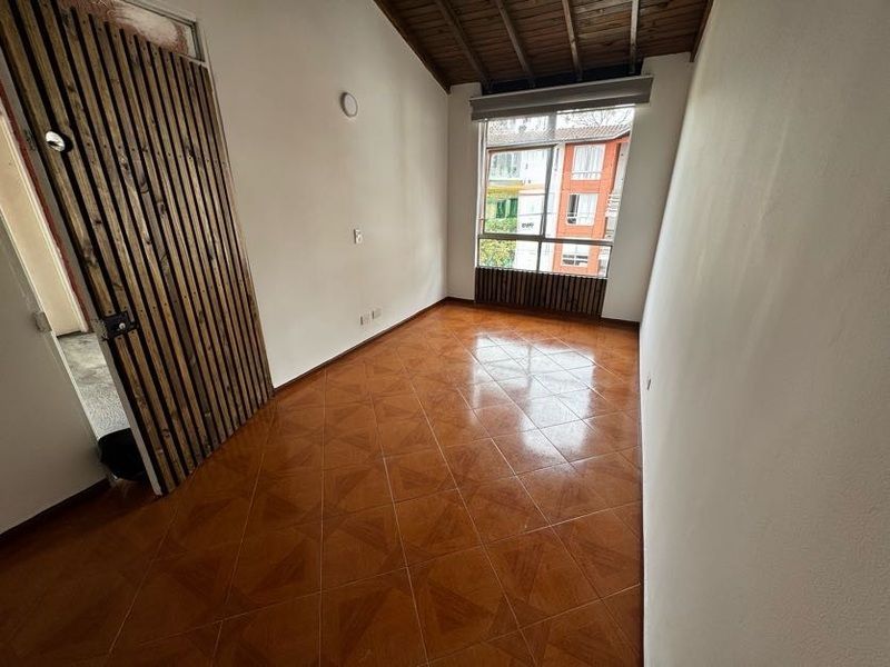 APARTAMENTO EN ARRIENDO UBICADO EN ENVIGADO SECTOR CALASANZ PARTE ALTA - 3
