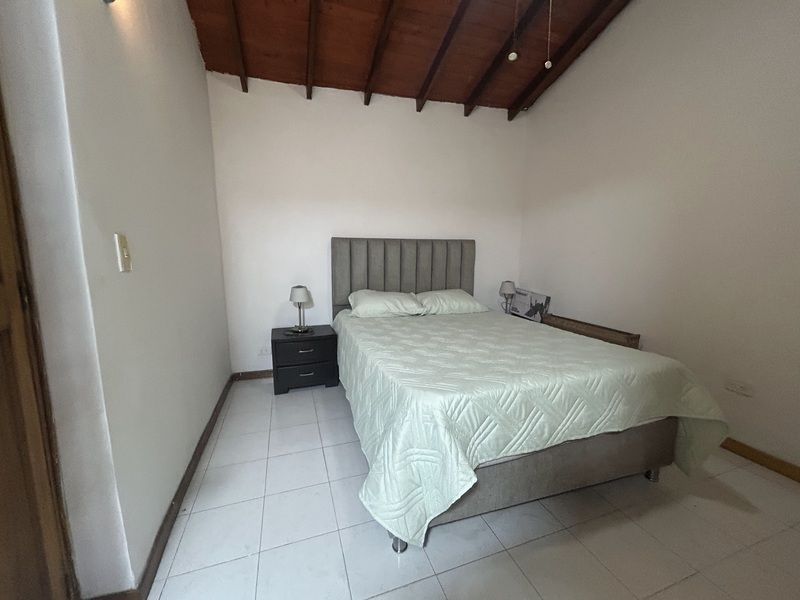 APARTAESTUDIO EN ARRIENDO UBICADO EN MEDELLIN SECTOR LAURELES - 4