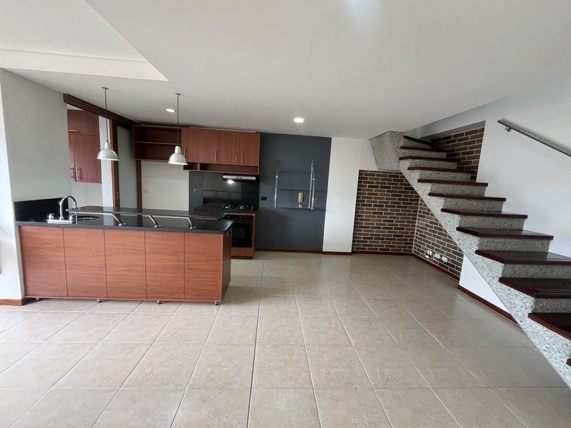 APARTAMENTO EN ARRIENDO UBICADO EN EL POBLADO SECTOR ALEJANDRIA - 3
