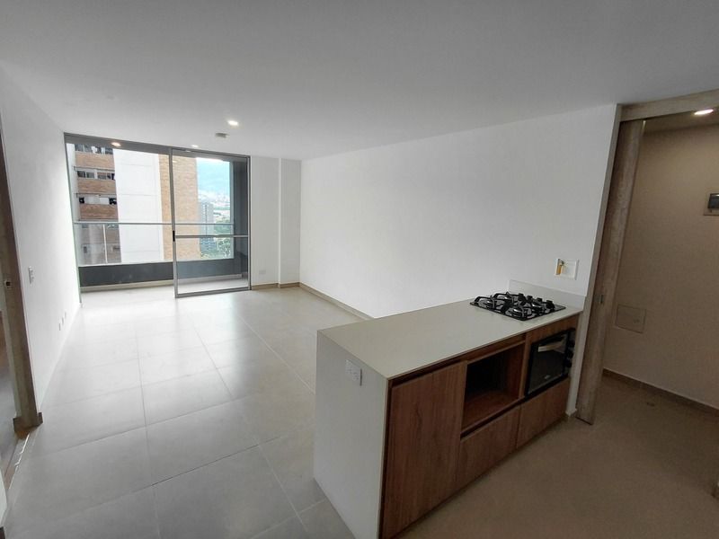 APARTAESTUDIO EN ARRIENDO UBICADO EN EL POBLADO SECTOR CIUDAD DEL RIO