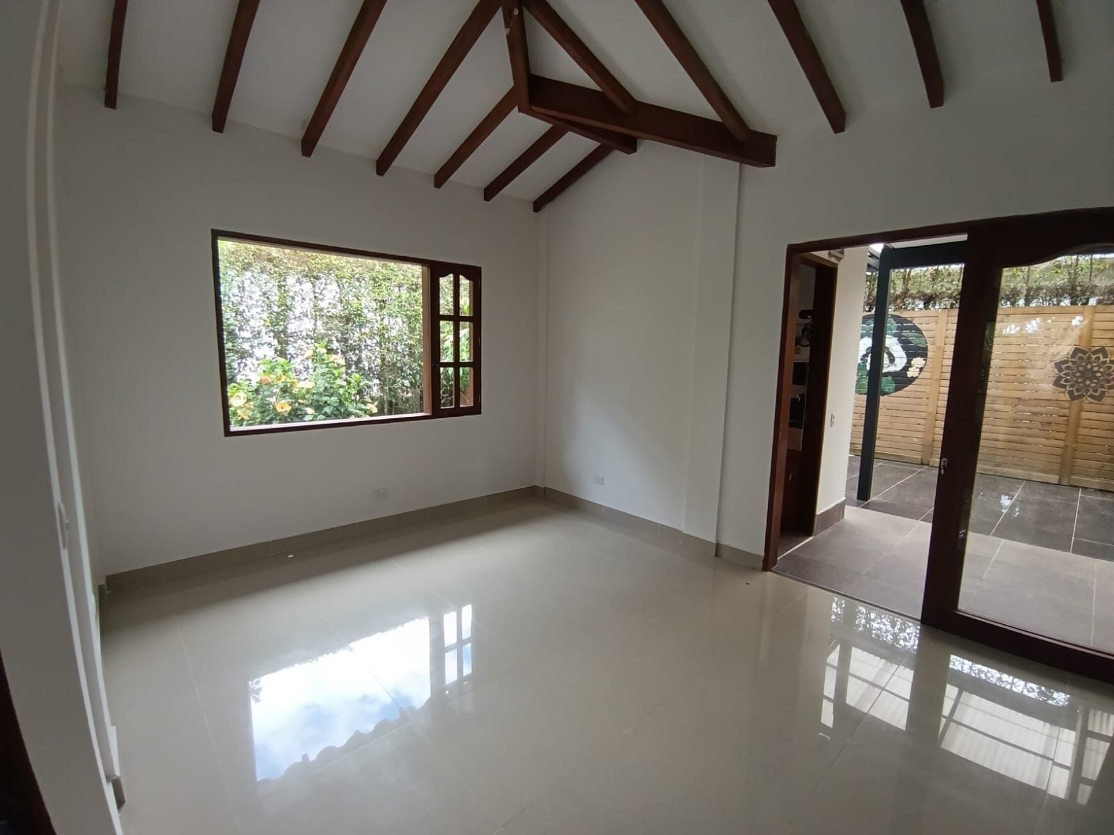 CASA EN ARRIENDO UBICADA EN LA CEJA SECTOR EL TAMBO - 4
