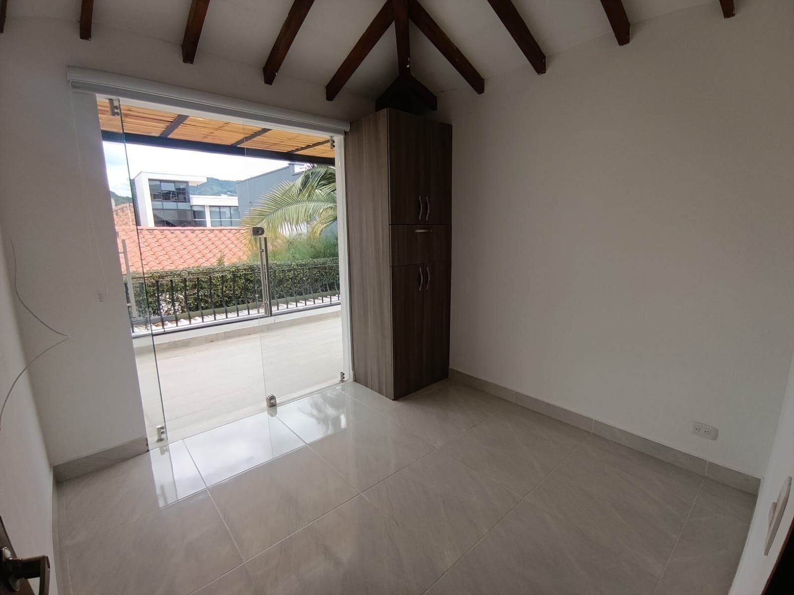 CASA EN ARRIENDO UBICADA EN LA CEJA SECTOR EL TAMBO - 9