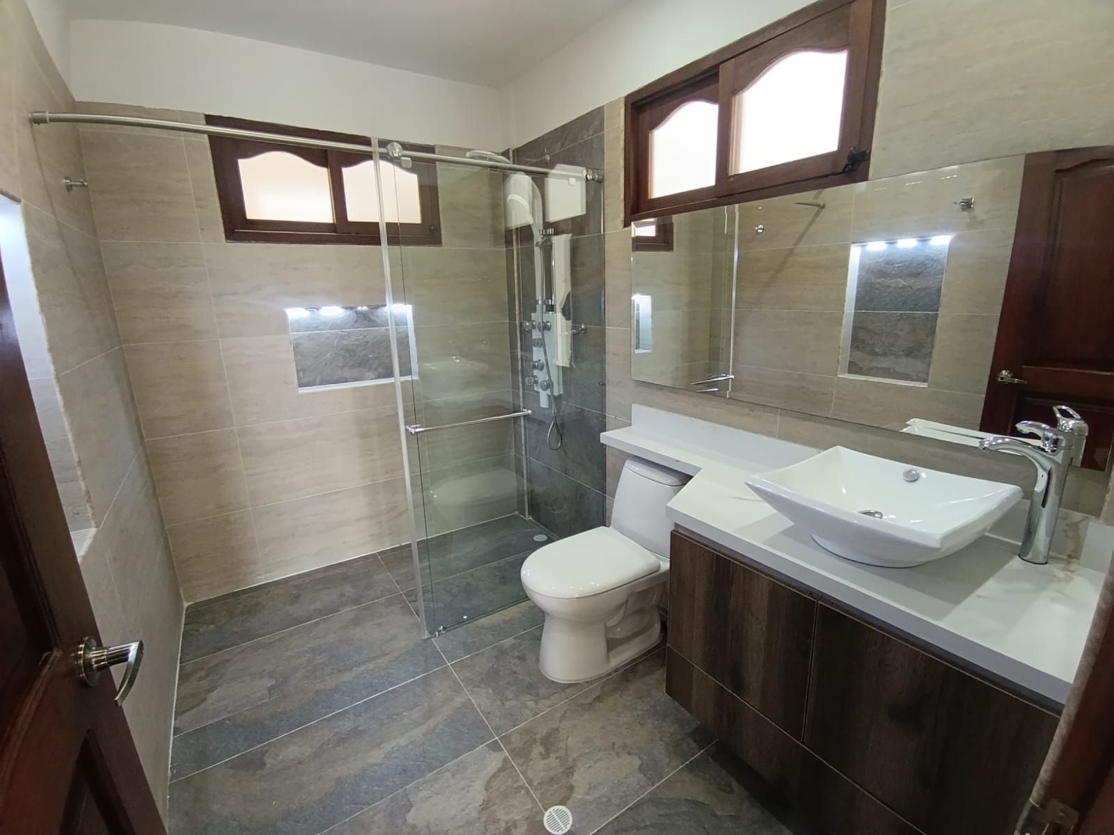 CASA EN ARRIENDO UBICADA EN LA CEJA SECTOR EL TAMBO - 16