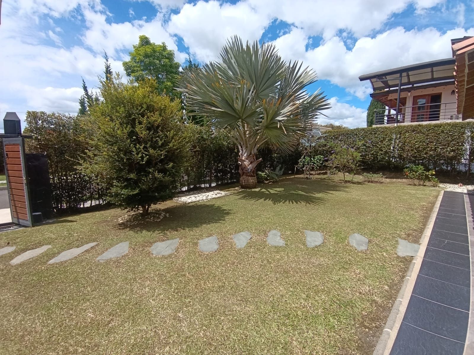 CASA EN ARRIENDO UBICADA EN LA CEJA SECTOR EL TAMBO - 26