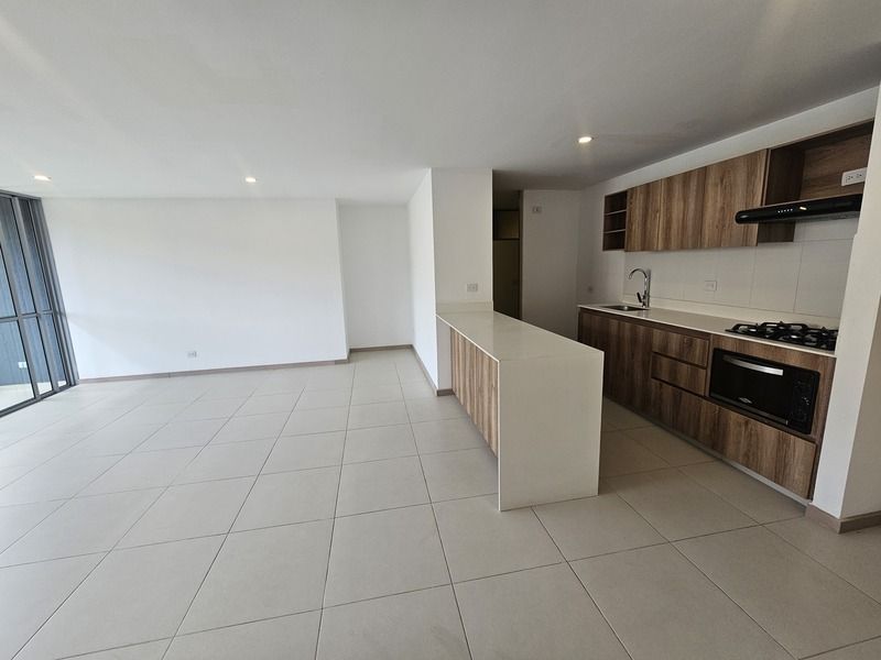 APARTAMENTO EN ARRIENDO UBICADO EN EL POBLADO SECTOR CIUDAD DEL RIO - 2