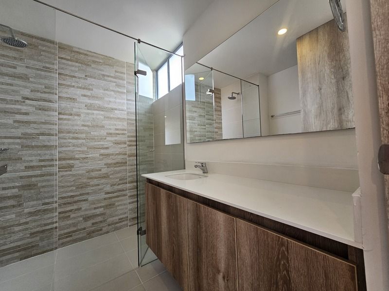APARTAMENTO EN ARRIENDO UBICADO EN EL POBLADO SECTOR CIUDAD DEL RIO - 13