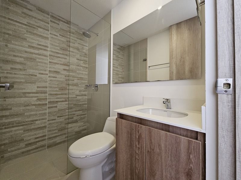 APARTAMENTO EN ARRIENDO UBICADO EN EL POBLADO SECTOR CIUDAD DEL RIO - 15