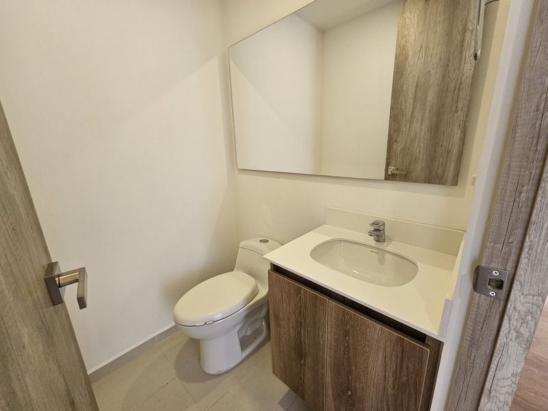 APARTAMENTO EN ARRIENDO UBICADO EN EL POBLADO SECTOR CIUDAD DEL RIO - 16