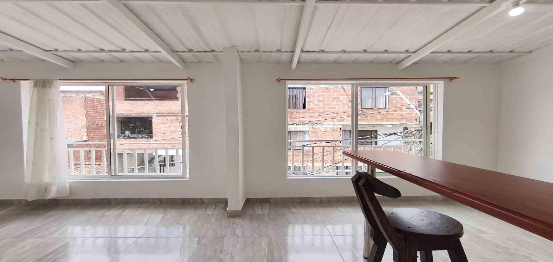 APARTAESTUDIO EN ARRIENDO UBICADO EN BELLO SECTOR BARRIO NUEVO - 2