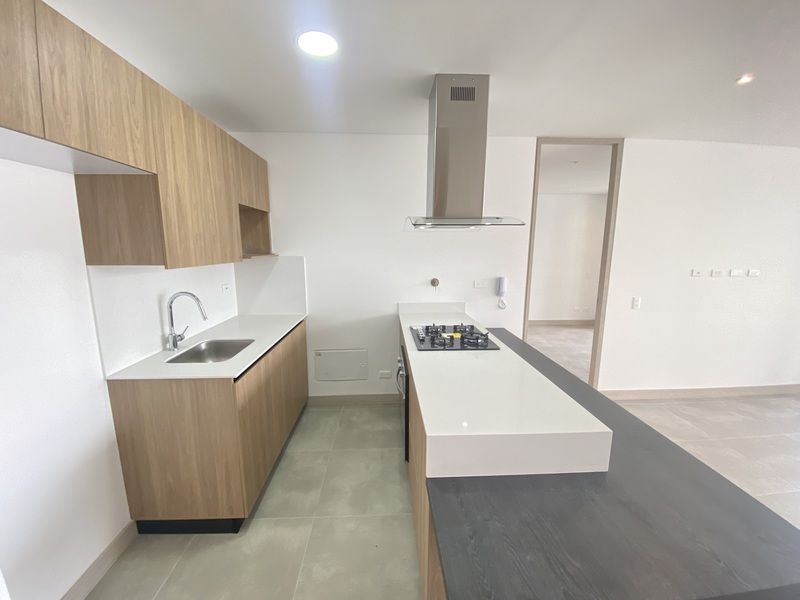 APARTAMENTO EN ARRIENDO UBICADO EN EL POBLADO SECTOR LINARES - 4