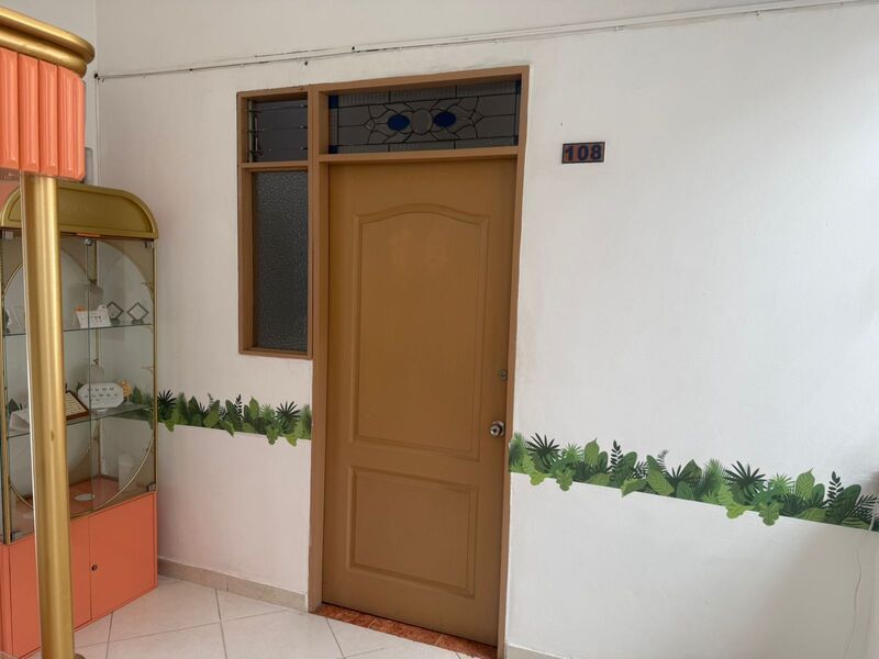 CASA LOCAL EN ARRIENDO UBICADA EN MEDELLIN SECTOR LAURELES - 6