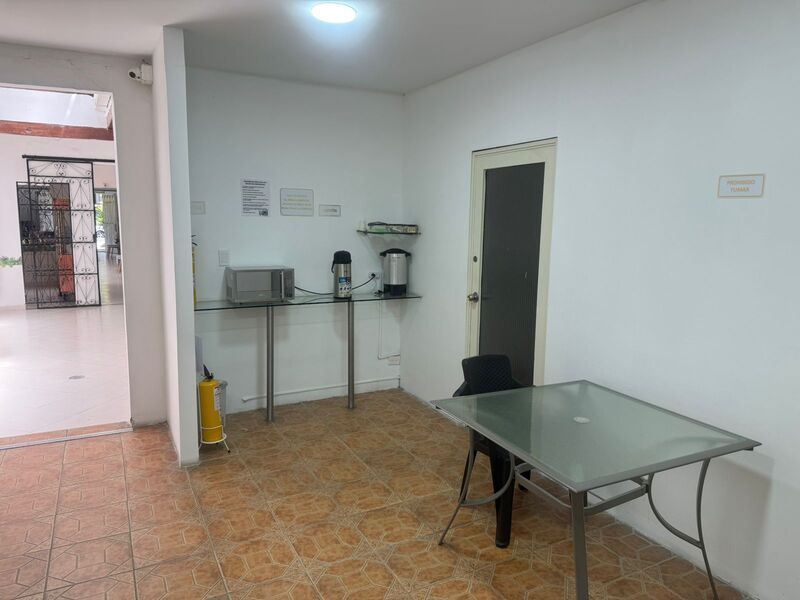 CASA LOCAL EN ARRIENDO UBICADA EN MEDELLIN SECTOR LAURELES - 8