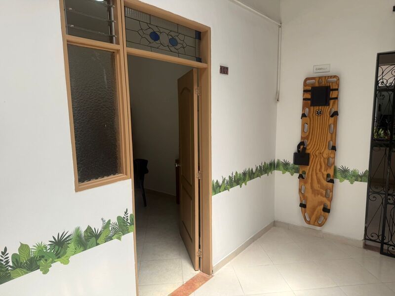CASA LOCAL EN ARRIENDO UBICADA EN MEDELLIN SECTOR LAURELES - 13