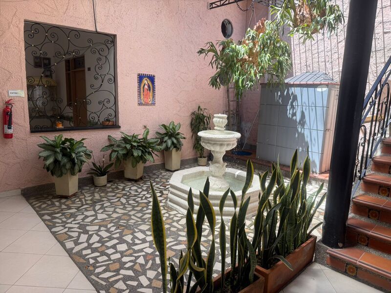 CASA LOCAL EN ARRIENDO UBICADA EN MEDELLIN SECTOR LAURELES - 18