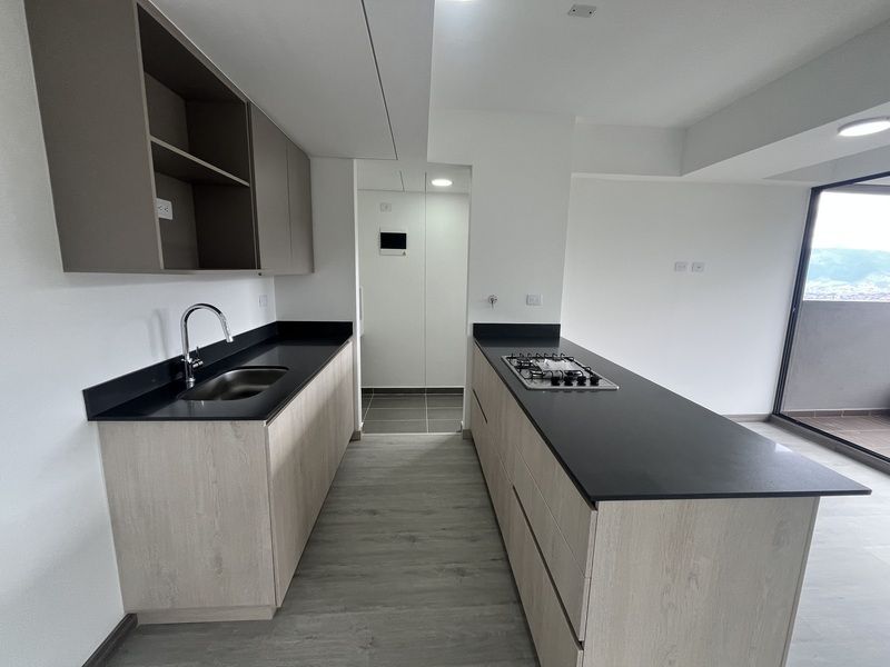 APARTAMENTO EN ARRIENDO UBICADA EN EL POBLADO SECTOR LAS PALMAS - 3