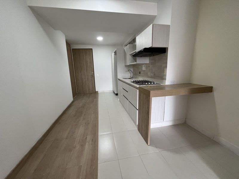 APARTAMENTO EN ARRIENDO UBICADO EN SABANETA SECTOR AVES MARIA - 2