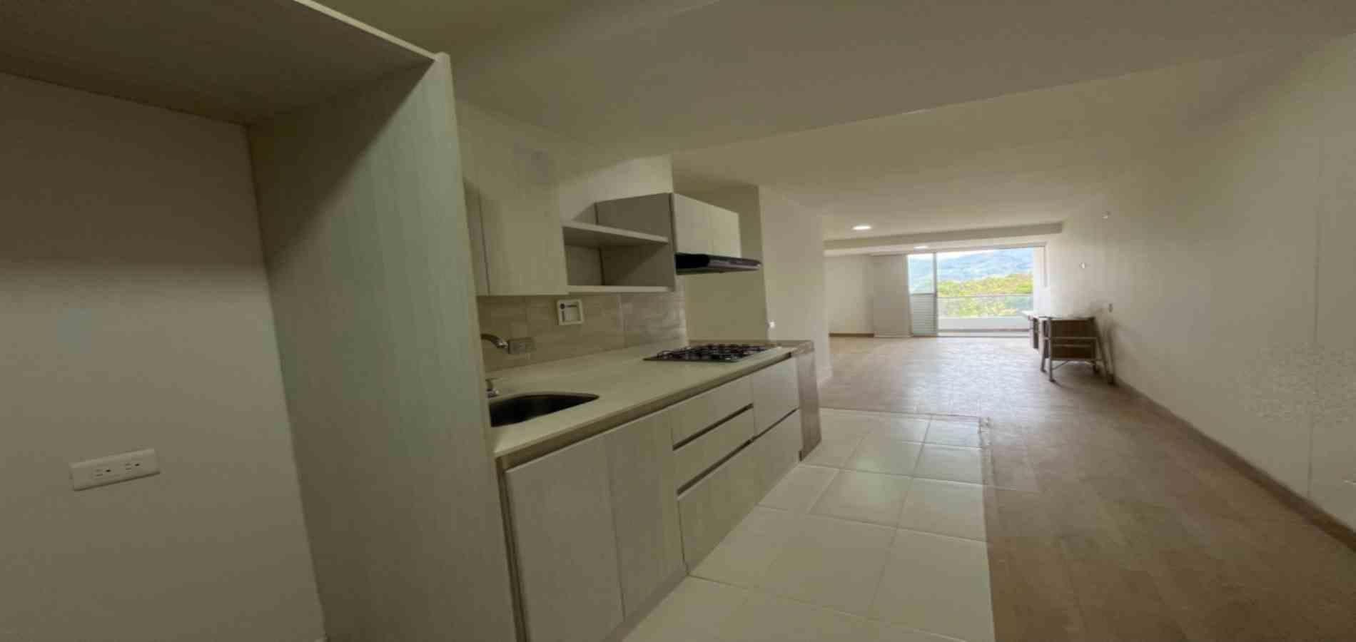 APARTAMENTO EN ARRIENDO UBICADO EN SABANETA SECTOR AVES MARIA - 3