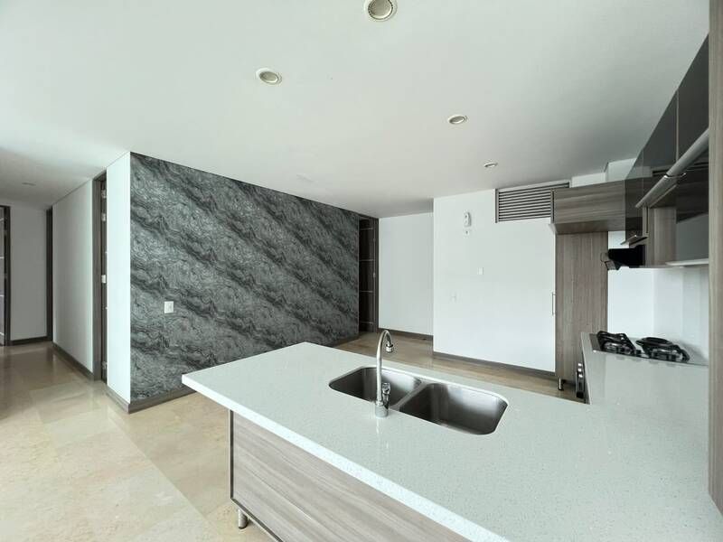 APARTAMENTO EN ARRIENDO UBICADO EN SABANETA SECTOR AVES MARIA - 5
