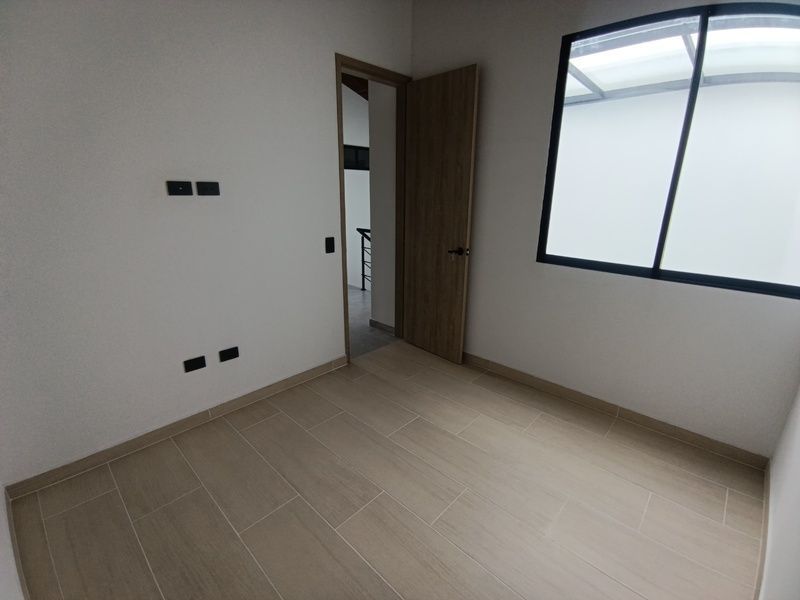 CASA EN ARRIENDO UBICADA EN LA CEJA SECTOR FRAY EUGENIO - 11