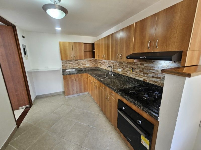 APARTAMENTO EN ARRIENDO UBICADO EN EL POBLADO SECTOR LA INFERIOR - 4