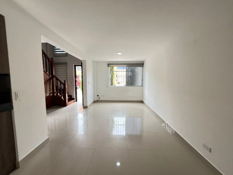 CASA EN ARRIENDO UBICADA EN RIONEGRO SECTOR UNIVERSIDAD CATOLICA DE ORIENTE