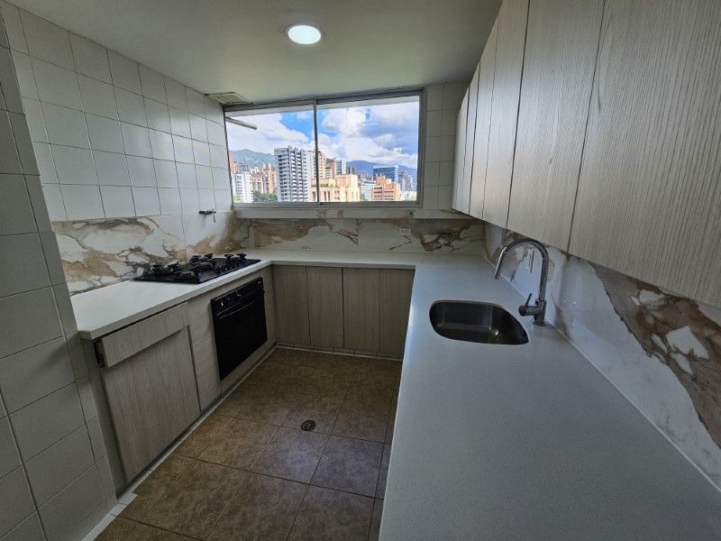 APARTAMENTO EN ARRIENDO UBICADO EN EL POBLADO SECTOR PATIO BONITO - 3