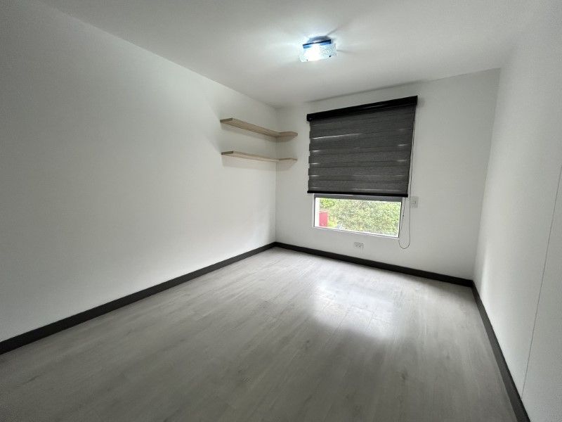 APARTAMENTO EN ARRIENDO UBICADO EN ENVIGADO SECTOR LOMA DE LAS BRUJAS - 5