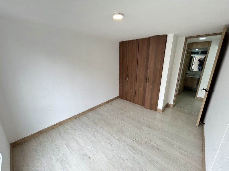 APARTAMENTO EN ARRIENDO UBICADO EN ENVIGADO SECTOR LOMA DE LAS BRUJAS - 3
