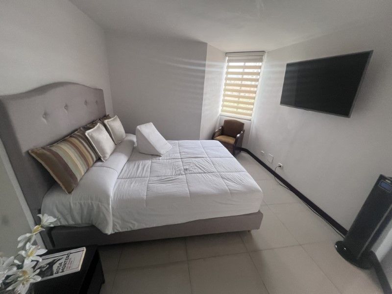 APARTAMENTO EN ARRIENDO UBICADO EN EL POBLADO SECTOR SAN JULIAN - 4