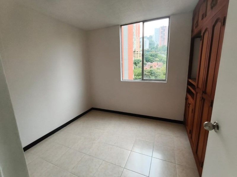 APARTAMENTO EN ARRIENDO UBICADO EN EL POBLADO SECTOR SAN JULIAN - 3